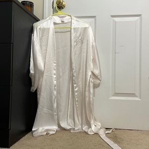 Bride robe